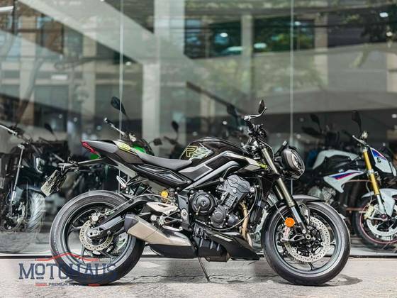 TRIUMPH STREET TRIPLE RS ABS 
